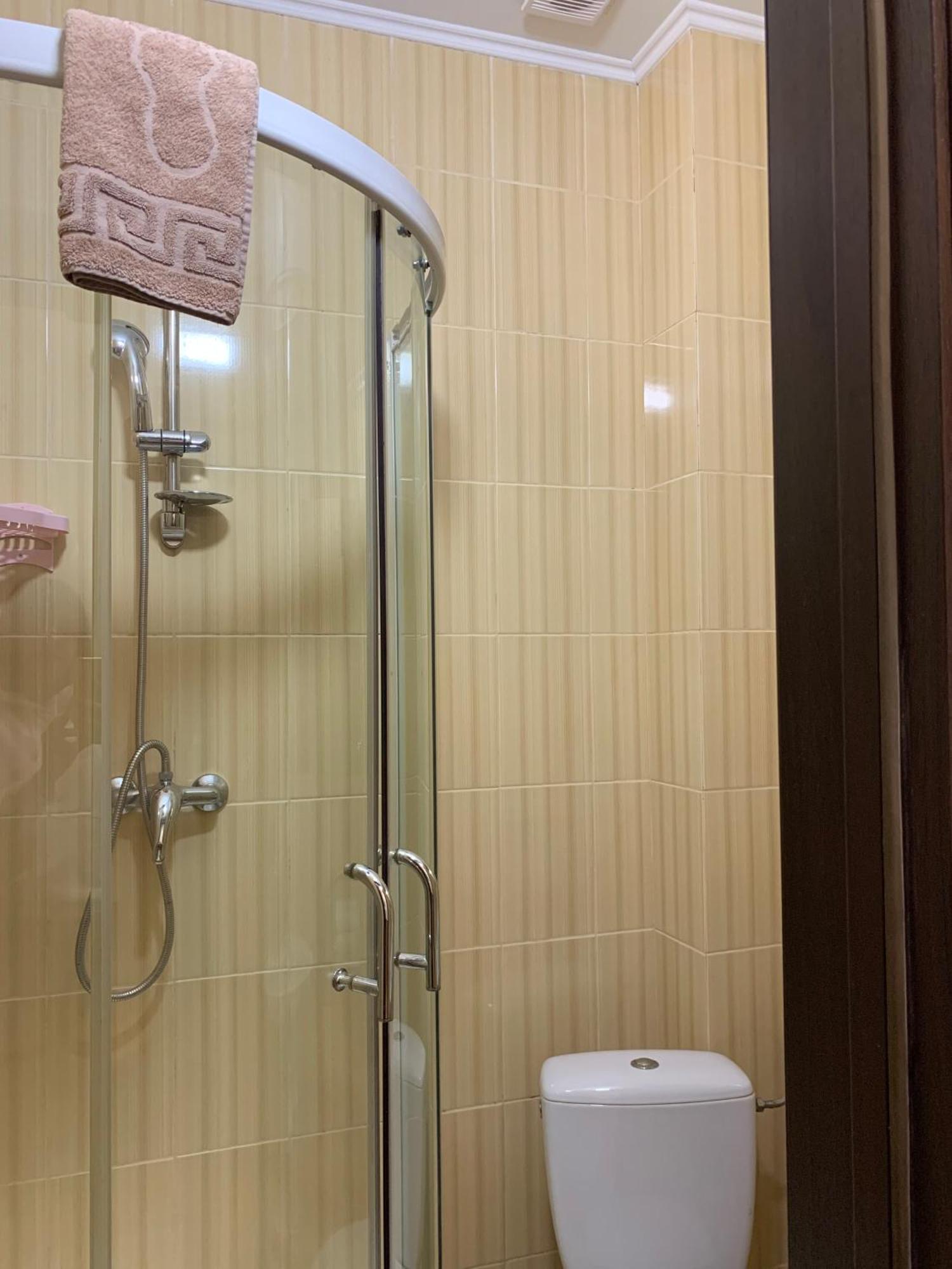 לבוב Hostel Iskra מראה חיצוני תמונה