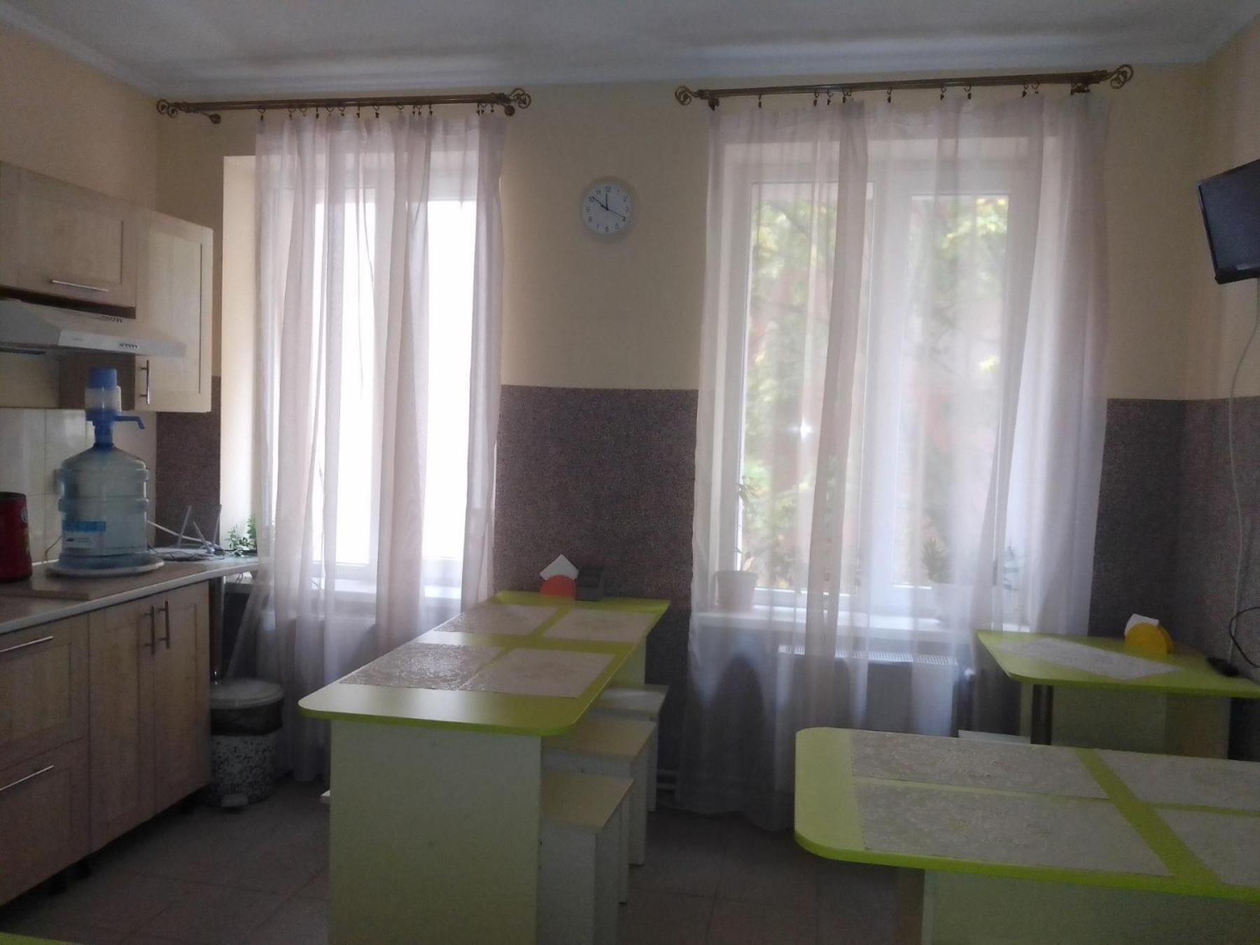 לבוב Hostel Iskra מראה חיצוני תמונה